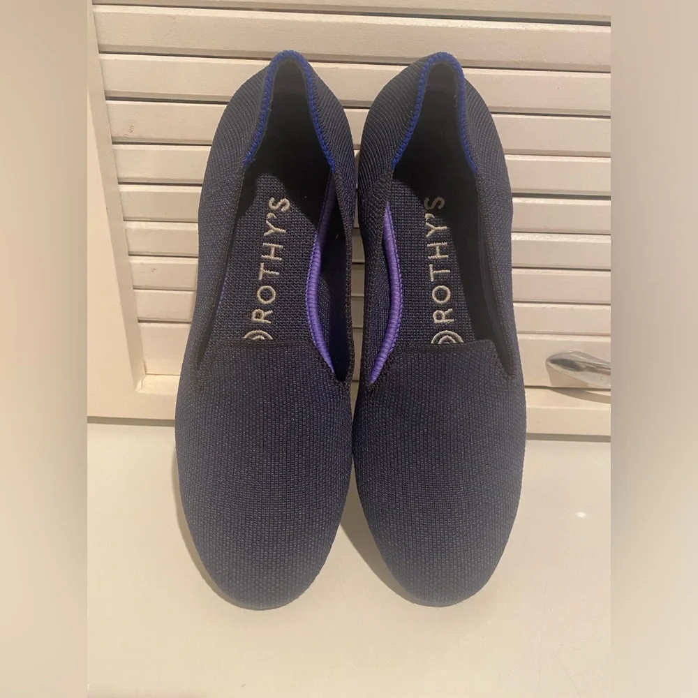 Rothy's Women’s Navy Knit Slip-On Flats Size 6 Round Toe Washable